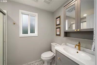 708 NE 238th Pl, Wood Village, OR 97060 - Photo 28