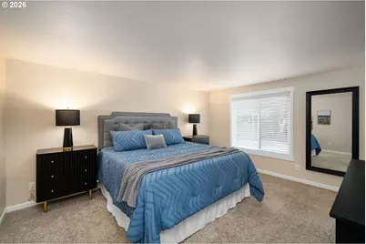 708 NE 238th Pl, Wood Village, OR 97060 - Photo 20