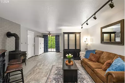 708 NE 238th Pl, Wood Village, OR 97060 - Photo 6