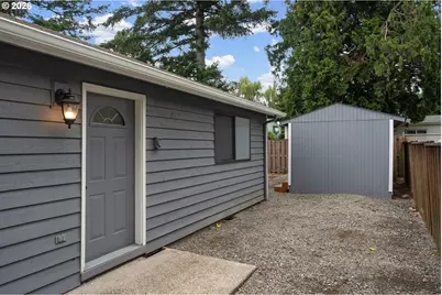 708 NE 238th Pl, Wood Village, OR 97060 - Photo 42