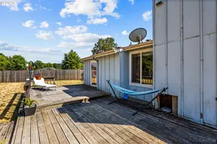 2984 Kalmia Ct, Sweet Home, OR 97386 - Photo 30