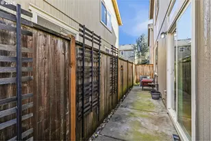 2527 Park View Dr, Eugene, OR 97408 - Photo 44