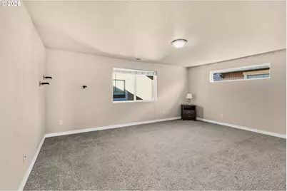 2527 Park View Dr, Eugene, OR 97408 - Photo 28