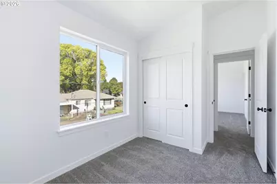 8716 SE Bybee Blvd, Portland, OR 97266 - Photo 16