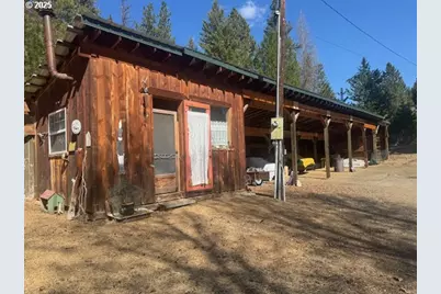 605 Sumpter Valley Hwy, Sumpter, OR 97877 - Photo 8