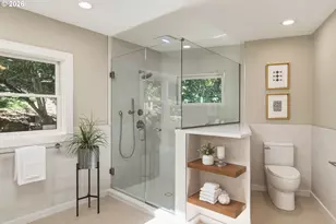 8 Garibaldi St, Lake Oswego, OR 97035 - Photo 24