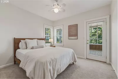 8 Garibaldi St, Lake Oswego, OR 97035 - Photo 32