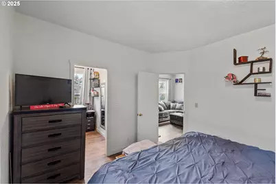 2650 Sheridan Ave, North Bend, OR 97459 - Photo 14