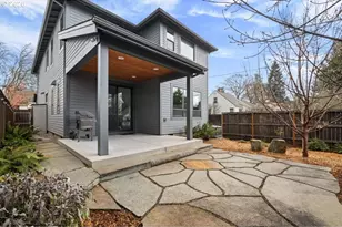 105 NE Morgan St, Portland, OR 97211 - Photo 34