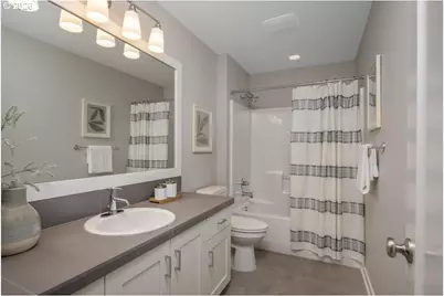 105 NE Morgan St, Portland, OR 97211 - Photo 32