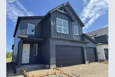 795 Magnolia Ave, Woodburn, OR 97071 - Photo 1