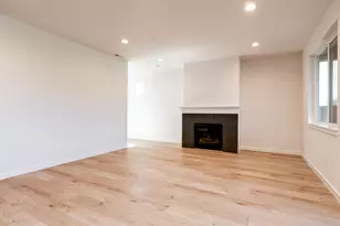 795 Magnolia Ave, Woodburn, OR 97071 - Photo 8