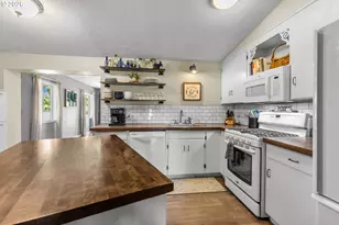 215 S Washington St, Weston, OR 97886 - Photo 10