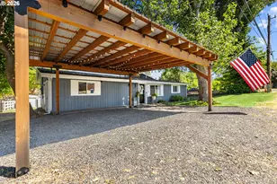 215 S Washington St, Weston, OR 97886 - Photo 2