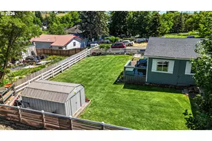 215 S Washington St, Weston, OR 97886 - Photo 30