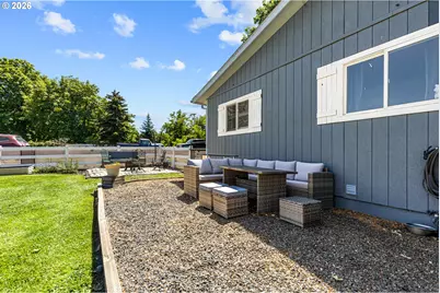 215 S Washington St, Weston, OR 97886 - Photo 36