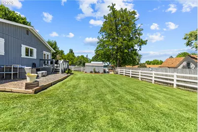 215 S Washington St, Weston, OR 97886 - Photo 34