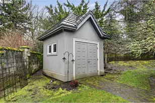 1276 NW Meadows Dr, McMinnville, OR 97128 - Photo 42