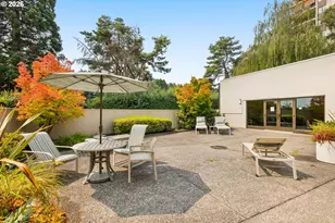 2221 SW 1st Ave, Portland, OR 97201 - Photo 20