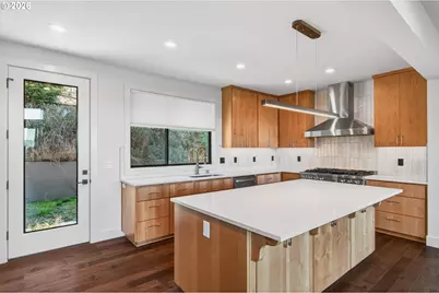 133 Cedar Falls Dr, Kelso, WA 98626 - Photo 12