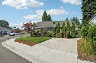 354 NE 4th Ave, Canby, OR 97013 - Photo 36