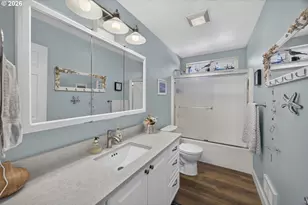976 Nopal St, Florence, OR 97439 - Photo 28