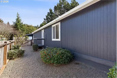 395 Seagrove Loop, Lincoln City, OR 97367 - Photo 32