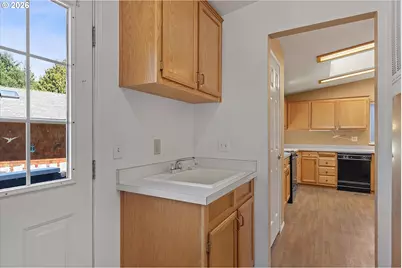 395 Seagrove Loop, Lincoln City, OR 97367 - Photo 8