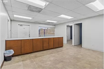 890 N Main St, Independence, OR 97351 - Photo 14