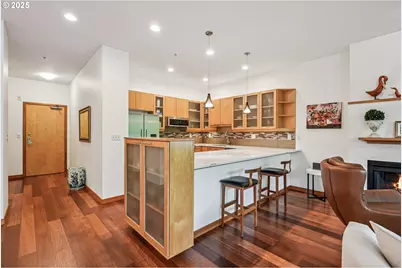 1030 NW Johnson St #224, Portland, OR 97209 - Photo 4