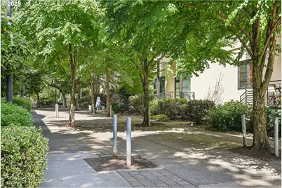 1030 NW Johnson St #224, Portland, OR 97209 - Photo 32