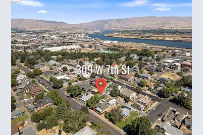 309 W 7th St, The Dalles, OR 97058 - Photo 2