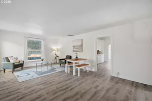 309 W 7th St, The Dalles, OR 97058 - Photo 6