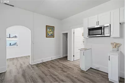309 W 7th St, The Dalles, OR 97058 - Photo 14