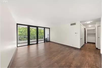 111 SW Harrison St #4F, Portland, OR 97201 - Photo 8