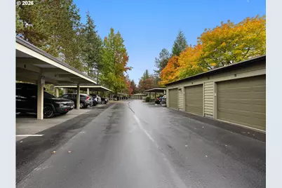5058 Foothills Dr #F, Lake Oswego, OR 97034 - Photo 12