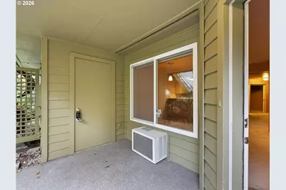 5058 Foothills Dr #F, Lake Oswego, OR 97034 - Photo 10