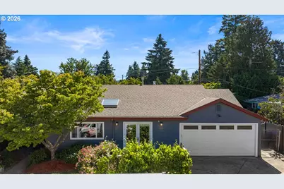 2030 SE 100th Ave, Portland, OR 97216 - Photo 2