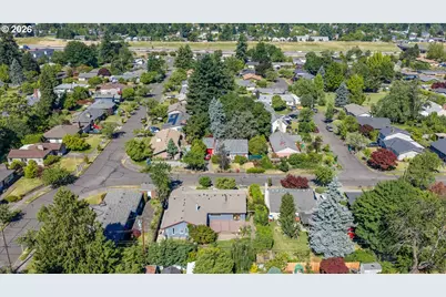 2030 SE 100th Ave, Portland, OR 97216 - Photo 44