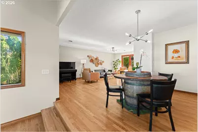 2030 SE 100th Ave, Portland, OR 97216 - Photo 12