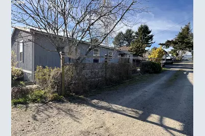 16126 Gustafson Ln, Brookings, OR 97415 - Photo 2