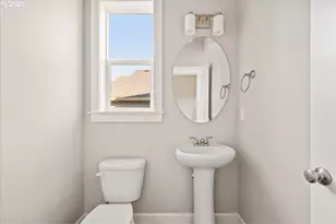 1375 NE Cascadia Ridge Dr, Estacada, OR 97023 - Photo 22