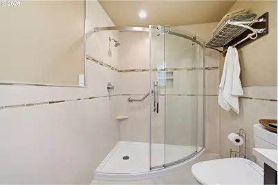 17902 Belmore Ave, Lake Oswego, OR 97035 - Photo 18