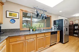 17902 Belmore Ave, Lake Oswego, OR 97035 - Photo 12