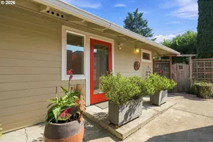 17902 Belmore Ave, Lake Oswego, OR 97035 - Photo 22