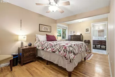 17902 Belmore Ave, Lake Oswego, OR 97035 - Photo 16