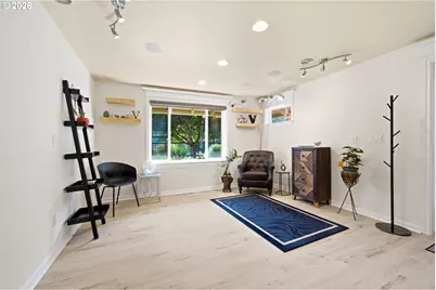 17902 Belmore Ave, Lake Oswego, OR 97035 - Photo 24