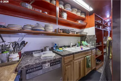 815 Main Ave, Tillamook, OR 97141 - Photo 30
