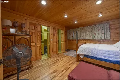 815 Main Ave, Tillamook, OR 97141 - Photo 22