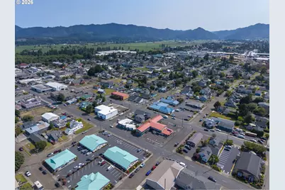 815 Main Ave, Tillamook, OR 97141 - Photo 42